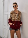 Sudadera peluda para mujer con patrón de leopardo Capucha con cordones Cremallera a lo largo de toda la prenda Dos bolsillos 2