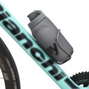 Suport pentru bidon de apă din titan 14,2 x 6,5 cm Suport de bicicletă ușor anticoroziv Durabilitate ridicată Greutate redusă Ușor de montat pe bicicletă 2