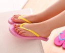 Süße Damen-Flip-Flops mit Enten 10