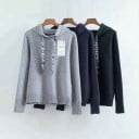 Sweat-shirt à capuche pour femmes avec de larges rubans décorés de pierres. Sweat-shirt en polyester à manches longues et bords côtelés 4
