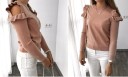 Sweater feminino com recortes em volantes nos ombros J2449 8