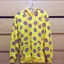 Sweatshirt amarela feminina com capuz e estampado de donuts coloridos Cordões no capuz Bolso canguru Mangas longas Punhos canelados Algodão 3