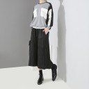 Sweatshirt feminina sem capuz com dois bolsos no peito Corte dividido em cinza, preto e branco Bainha ajustável com cordão Algodão e poliéster 5