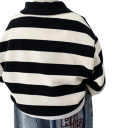 Sweatshirt infantil riscada com colarinho de botões Algodão e poliéster Top preto e branco com mangas longas Sweater de moda de primavera 2