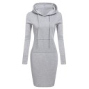 Sweatshirtkjole med hætte og kængurulomme Sporty løs pasform Langærmet Blødt materiale Til hjemmet og udelivet Efterår forår Streetwear outfit 3