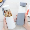 Szklana butelka podróżna na wodę 400 ml Silikonowa osłona dla wygodnego uchwytu Zatyczka z uchwytem Wymiary 19,8 x 7 cm Na wodę 5