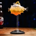 Szklanka do koktajli 195 ml z przezroczystego szkła dekoracyjna szklanka w kształcie ryby wysokość 18 cm średnica podstawy 9,2 cm do koktajli i napojów 3