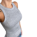 T-shirt de algodão para mulheres com alças largas, decote redondo, top confortável em algodão natural para uso diário 2