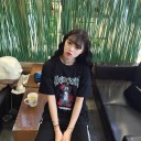 T-shirt en métal pour femmes 2