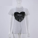 T-shirt feminina com estampado de coração e franjas 3