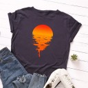 T-shirt feminina com estampado de pôr do sol 1