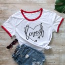 T-shirt feminina com estampado loved 2