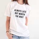 T-shirt för kvinnor med inskription B128 4