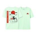 T-Shirt mit kurzem Ärmel und Druck eines Sportwagens im japanischen Stil mit roter Sonne und Bergen auf dem Rücken und der Brust unisex 13