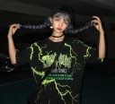 T-shirt oversize pour femmes avec des éclairs 3