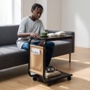 Table d'appoint 63 x 40 cm en forme de C avec sac de rangement latéral Table roulante pour ordinateur portable à côté du lit avec plateau inférieur et coins arrondis 5