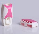 Tandbørsteholder med tandpastadispenser 3