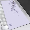 Tapis de souris et de clavier 400 x 900 x 5 mm avec motif floral violet clair avec une branche et des fleurs violet foncé pour bureau 2
