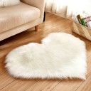 Tapis en forme de cœur 70x90 cm 3