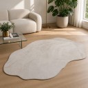 Tappeto moderno con motivo astratto 120 x 80 cm Forma irregolare Fondo antiscivolo Poliestere Beige crema Per soggiorno e camera da letto 2