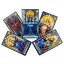 Tarotkort med 78 illustrationer i farvet glas-stil med dimensioner på 10,3 x 6 cm, der er velegnede til at fortolke fremtiden og personlig udvikling. 9