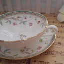 Tasse en céramique avec soucoupe C80 2