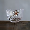 Tasse en verre avec fleur 4