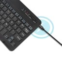 Tastiera Bluetooth wireless per tablet e telefono Batteria ricaricabile Li-ion Portata 10 m Ricarica 2-3 ore Layout tasti in inglese 4