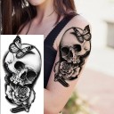 Tatuaj temporar pentru femei impermeabil 11,5 x 21 cm Craniu cu fluture și trandafir Motiv realist Durează până la 15 zile Aplicare ușoară Tatuaj corporal 2