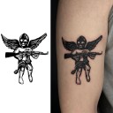 Tatuaje temporal impermeable de ángel con pistola, 10 x 8 cm, tatuaje corporal falso, tatuaje de ángel de la lucha, tatuaje temporal duradero por 15 días. 2