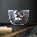 Tazza di vetro con fiore 1