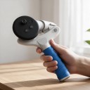 Tennisbat handvat voor de rechter controller Meta Quest 3 met geribbeld grip in wit en blauw voor VR games en virtueel tafeltennis 5
