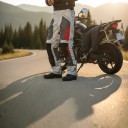 Textilné moto nohavice S vyberateľnou prešívanou zatepľovacou vložkou a sieťovanými ventilačnými panelmi Polyester a bavlna Oblečenie 22