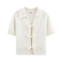 Top court en tricot pour femmes avec col Manches courtes Trois lacets à nouer à l'avant Top d'été uni Différentes couleurs Polyester Coton 12