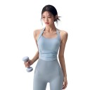 Top deportivo crop para mujer con cuello alto, escote redondo y espalda abierta con laterales fruncidos en corte ajustado para yoga 11
