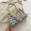 Torebka damska przez ramię 25 x 17 x 7 cm Mała torebka pod pachę z wzorem liter Krótkie ucho Zaokrąglony kształt i lamowane 2