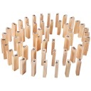 Tour en bois avec des chiffres 3