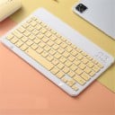 Trådlös mini klaviatur med Bluetooth-anslutning Tunn kompakt design Litiumbatteri QWERTY-layout Öar knappar 7