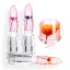 Transparenter Lippenstift mit einer Blume 5