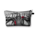 Trousse de maquillage pour femmes avec impression en noir et blanc et détails rouges Motifs urbains de parapluies et de roses Trousse en polyester 16