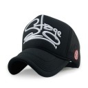Trucker-lippis, jossa Stage-teksti 1