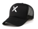 Trucker-lippis ristillä 1