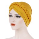Turban féminin avec tresse 1