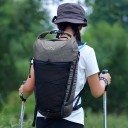 Turistický batoh 20 l 30 x 23 x 8 cm Rolovací uzávěr a přední šňůrování Vodotěsný polyester Vestovité popruhy Unisex Na lezení a kempink 4