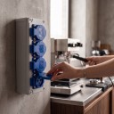 Udendørs vægmonteret stikkontakt vandtæt multifunktionel med låg, 4 stikkontakter EU, 220 V, 16 A, ABS plast, grå, til hus, have og opladning af bil 8