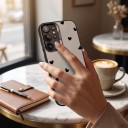 Ultra fino capa para Samsung Galaxy A37 Resistente Padrão de corações Superfície cinza mate Corações pretos e bordas Proteção da câmara Para o dia a dia 4