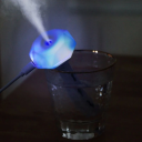 Ultraschall-Luftbefeuchter in einer Flasche 5,6 x 13,7 cm und 21,4 cm Tragbarer Luftbefeuchter mit LED-Licht Leiser Betrieb für Zuhause und Büro 3