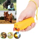 Ultrasonic Repeller for Dogs and Cats 4