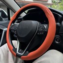 Ultratenký potah na volant 36 až 38 cm z perforované kůže Kulatý tvar O Prodyšný a protiskluzový potah do auta 3