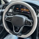 Ultrathin stuurhoes 36 tot 38 cm van geperforeerd leer Vorm D met afgevlakte onderkant Ademend en antislip voor de auto 5